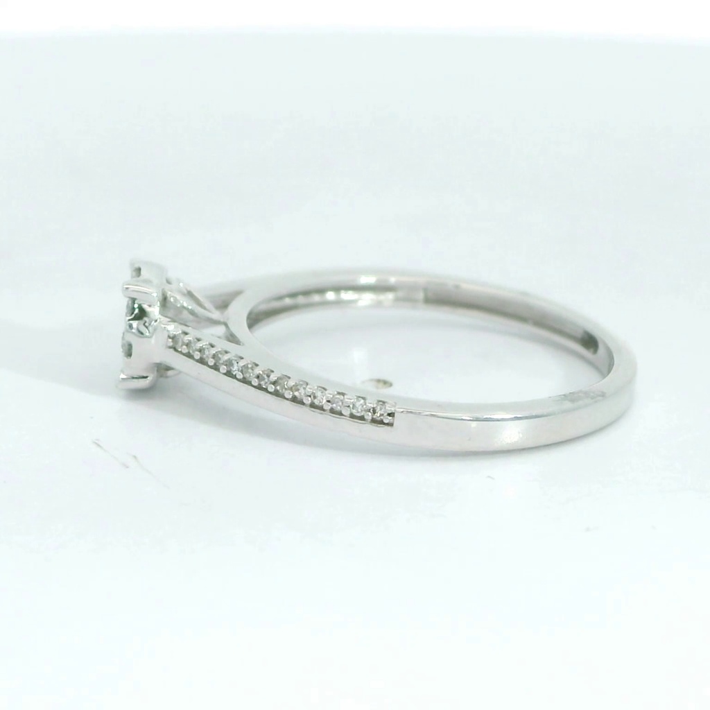 SORTIJA CUAJO BRILLANTES SI1-H .0.26 CT TW.