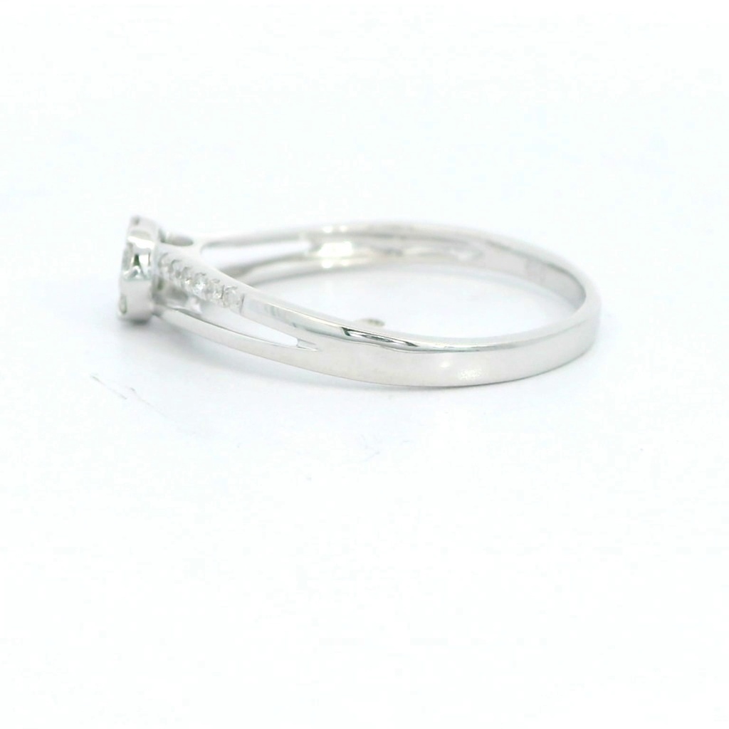 SORTIJA CUAJO BRILLANTES SI1-H .0.17 CT TW.