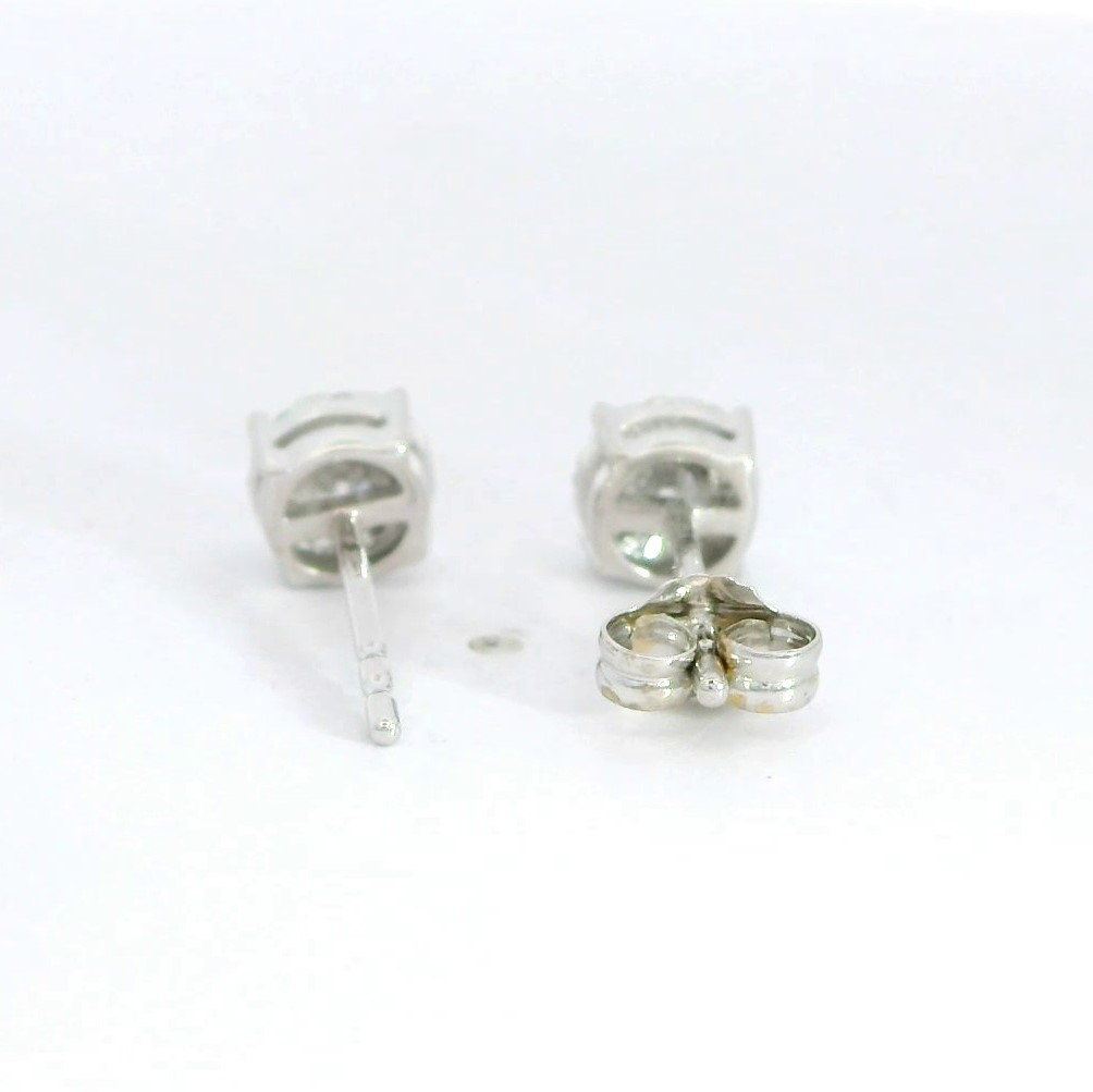 PENDIENTES BRILLANTES Di 2 RD 0.145 DI 18 RD SI H 0.185 CT.0.33 CT TW