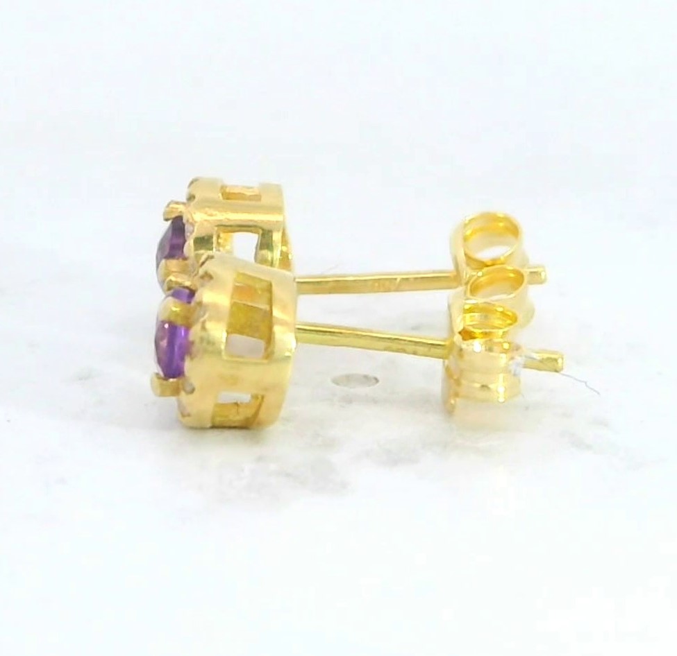 PENDIENTE CUAJO 5MM.AMATISTA DE 3MM Y CIRCONITAS.