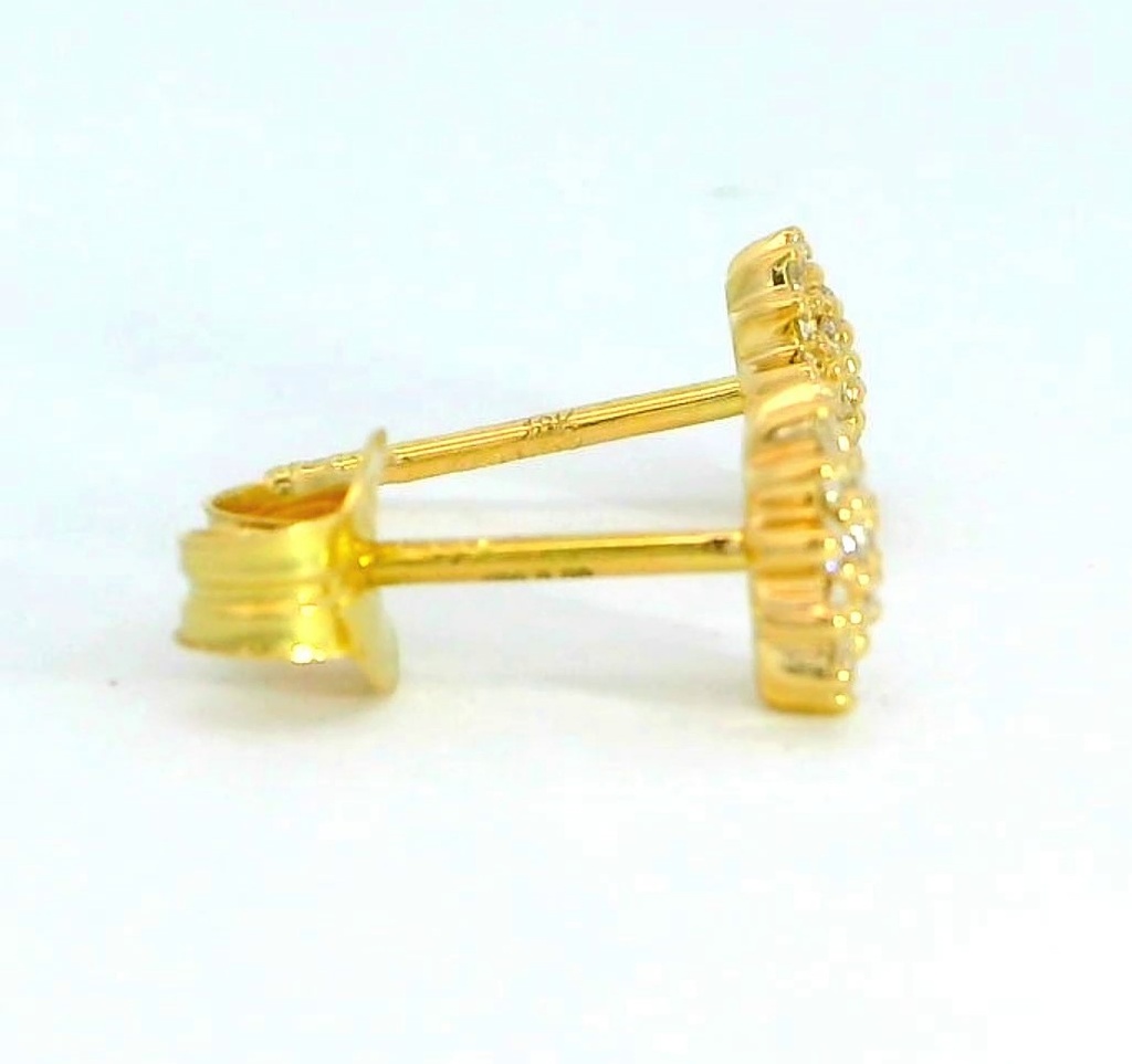 PENDIENTES CUAJO 6'5MM, BRILLANTES Di 38 RD 0.18 SI-H.0.18 CT TW.