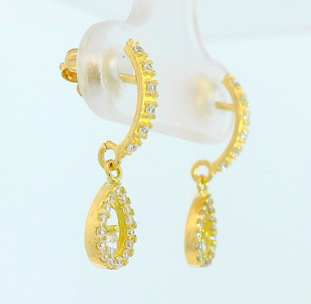 PENDIENTES LARGOS ,PERA  CON CIRCONITAS.PRESION.18MM