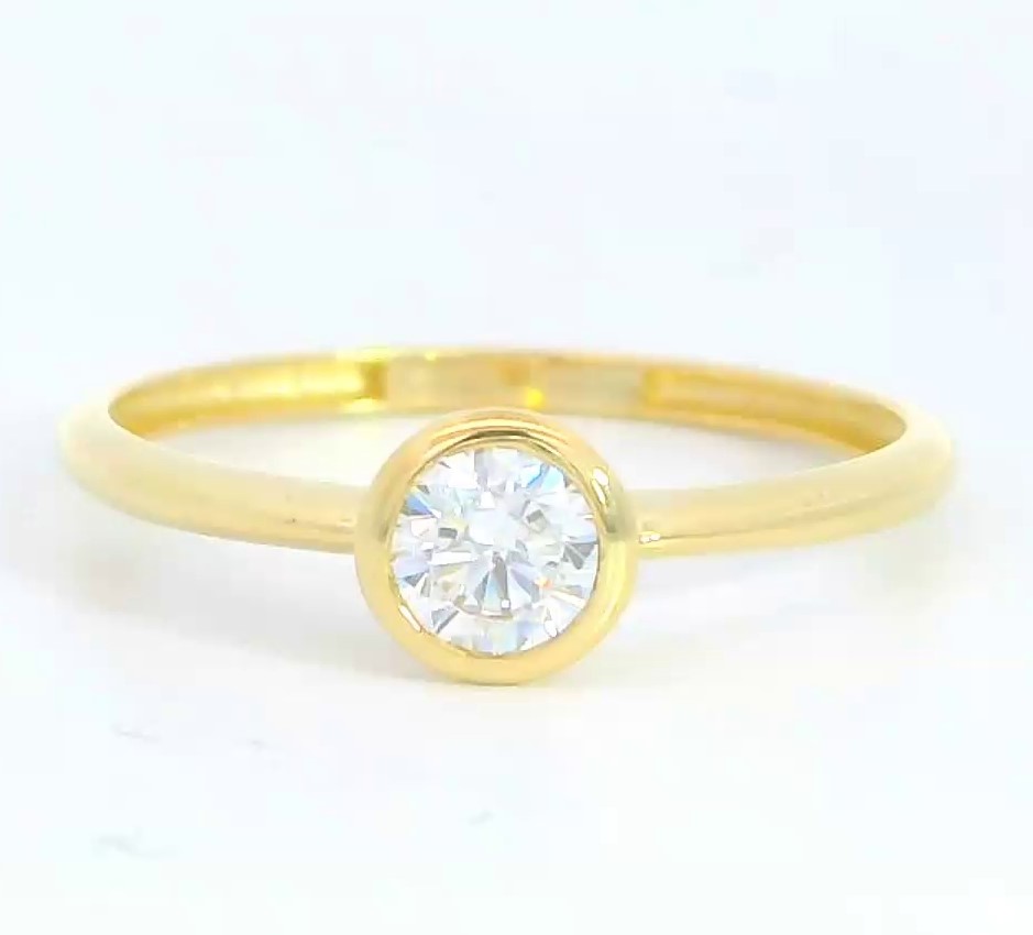 SORTIJA CIRCONITA REDONDA 5.5MM.9 KILATES