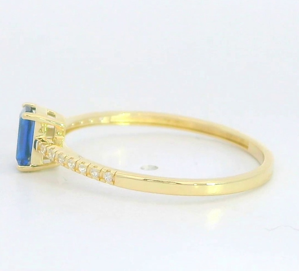 SORTIJA RECTANGULAR 5x3MM NANO ZAFIRO Y CIRCONITAS.9 KILATES