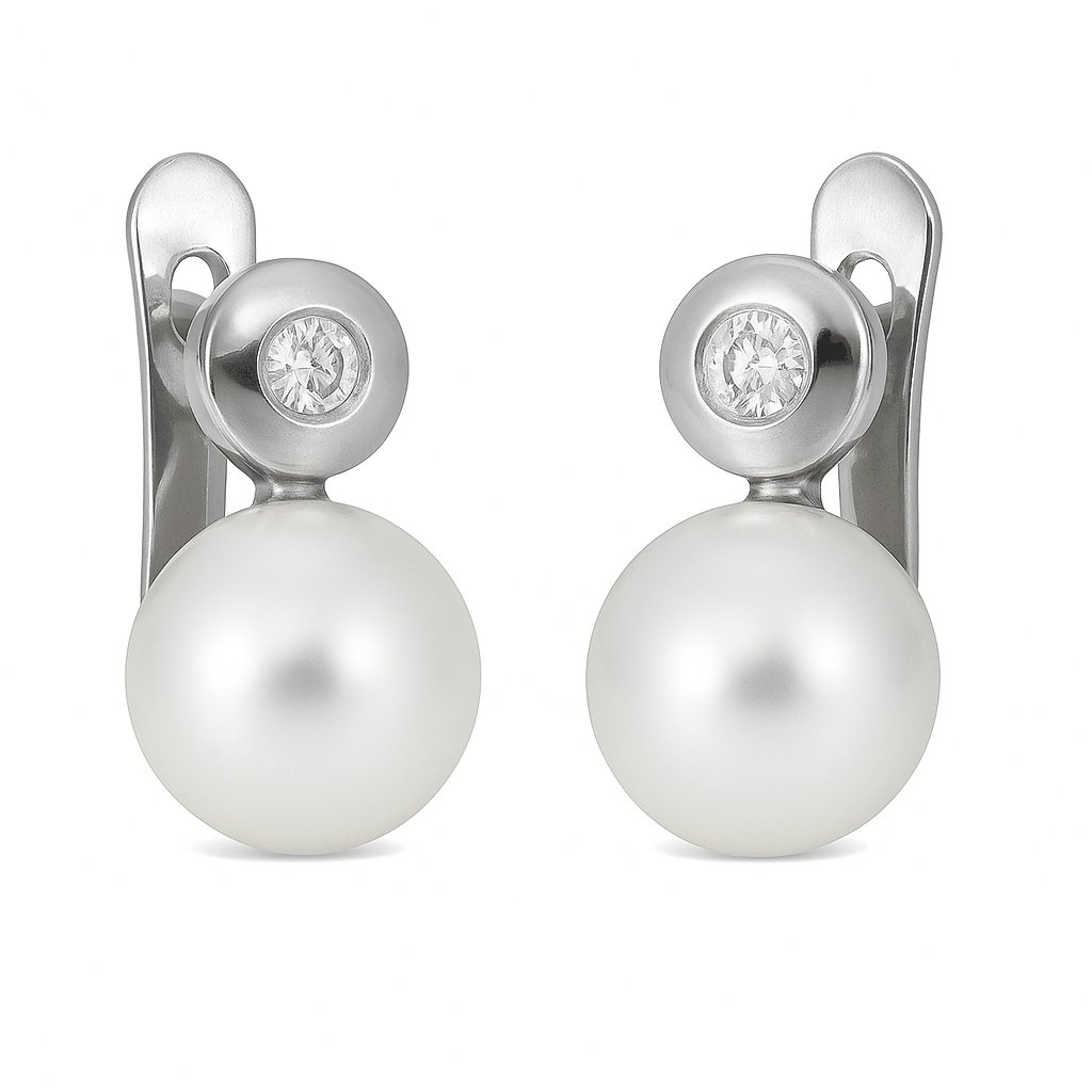 0.04 CT TW DIAMOND AND 6MM FRESHWATER PEARL EARRINGS.WHITE GOLD.