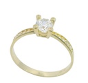 GOLD RING WITH CZ.