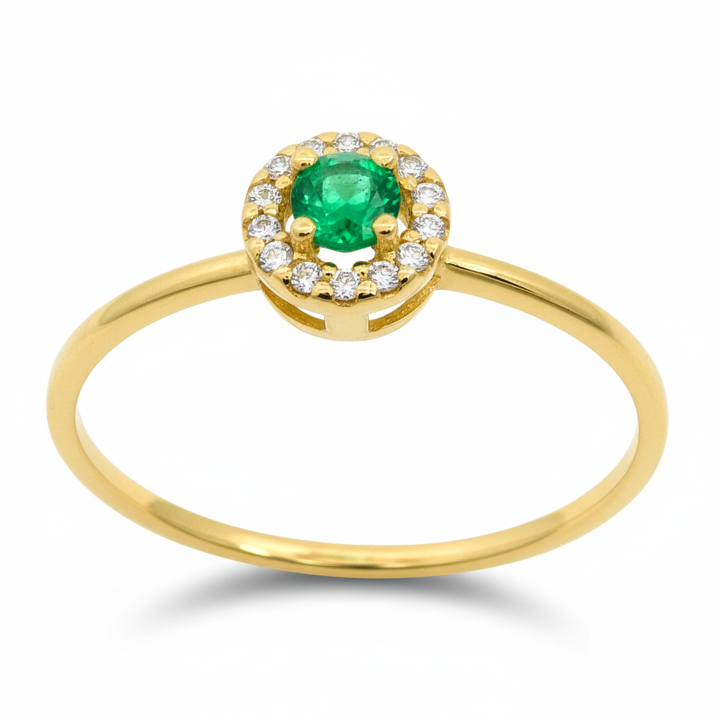 3MM EMERALD AND CZ RING.