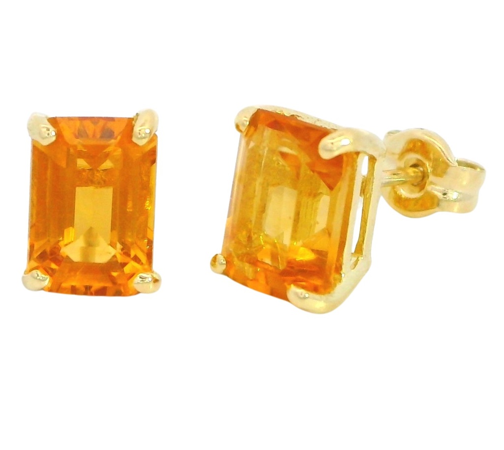 7x5MM CITRINE STUD EARRINGS.