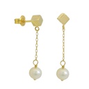 GOLD CUBE,CHAIN AND FRESHWATER PEARL DANGLING EARRINGS.