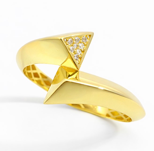 TRIANGLE RING WITH CZ.9 KARAT