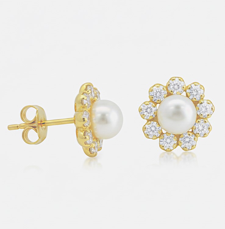 5MM FRESHWATER PEARL AND CZ STUD EARRINGS.9MM