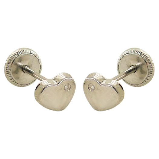 6MM HEART STUD EARRINGS.DIAMONDS 0.04 CT TW.WHITE GOLD.