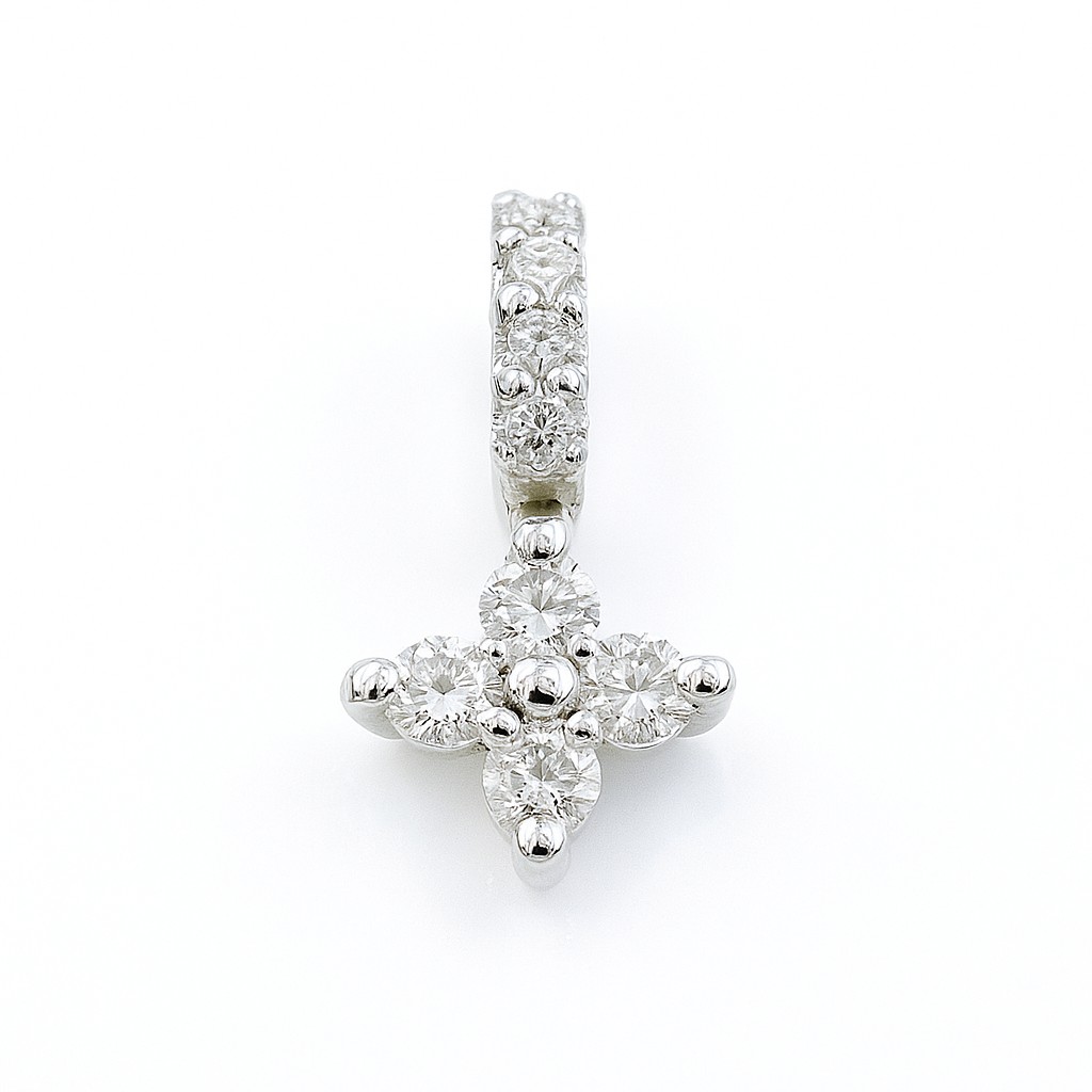 COLGANTE CUAJO 3 BRILLANTES 1.5MM Y 3 BRILLANTES 1MM H-SI 0.02CT.