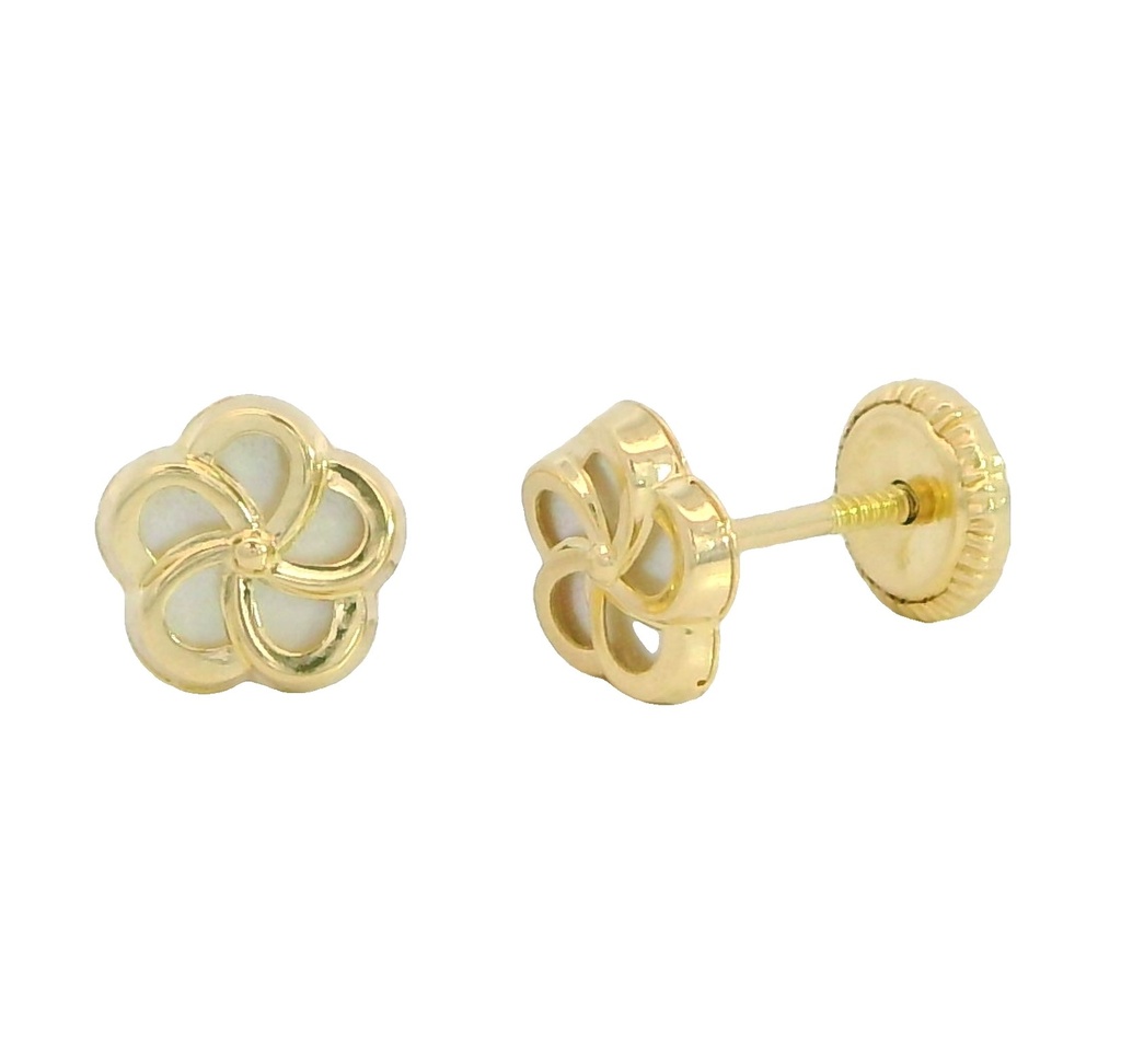 6MM FLOWER STUD EARRINGS WITH MOTHER OF PEARL.
