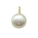 FRESHWATER BUTTON PEARL PENDANT.