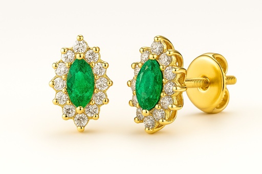 [5961E] 3x2EMERALD AND CZ EARRINGS.8x5MM.