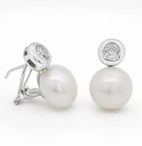 [1703B] 12MM BUTTON PEARL OMEGA BACK EARRINGS.